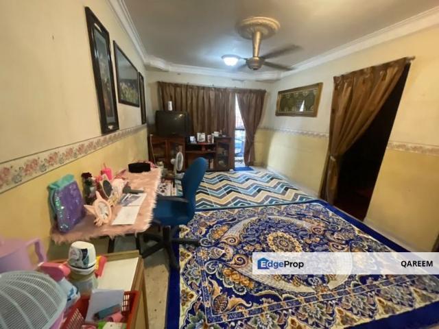 Flat for sale in Petaling, Damansara Damai