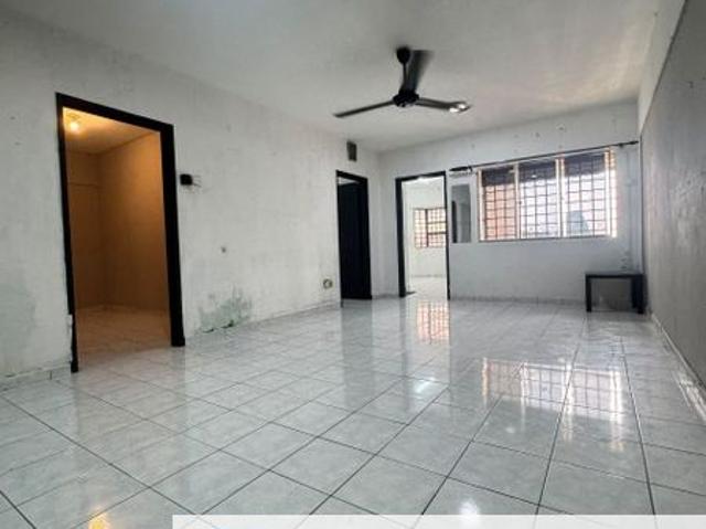 Condominium for sale in Petaling, Alam Impian