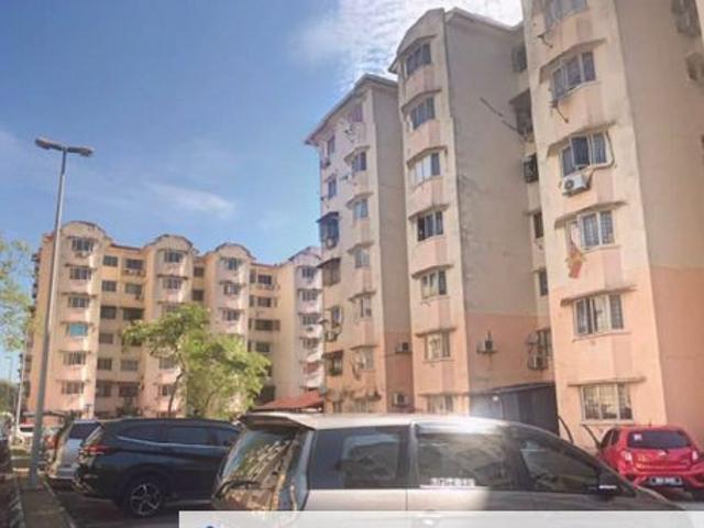 Condominium for sale in Petaling, Alam Impian