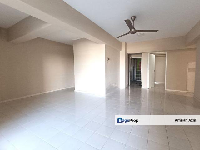 Condominium for sale in Petaling, Alam Impian