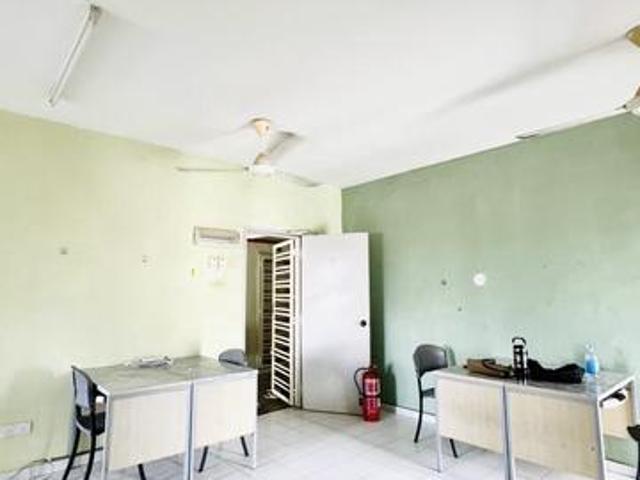 Apartment for sale in Malaka