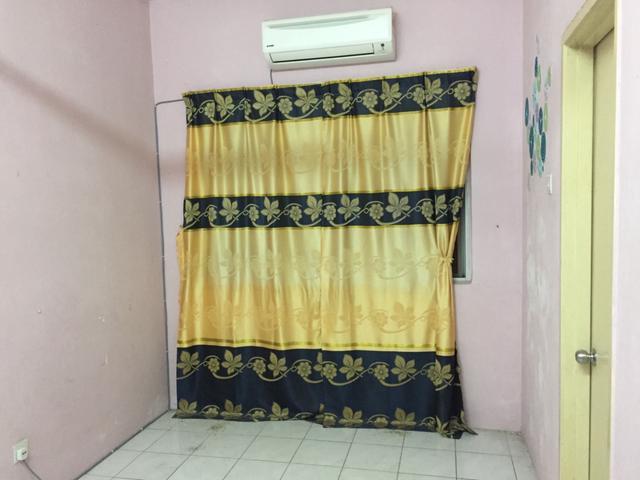 Flat for sale in Kajang, Langat