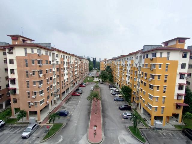 Apartment for sale in Petaling, Damansara Damai