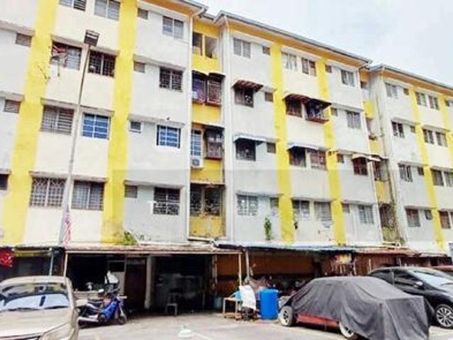 Apartment for sale in Petaling, Damansara Damai
