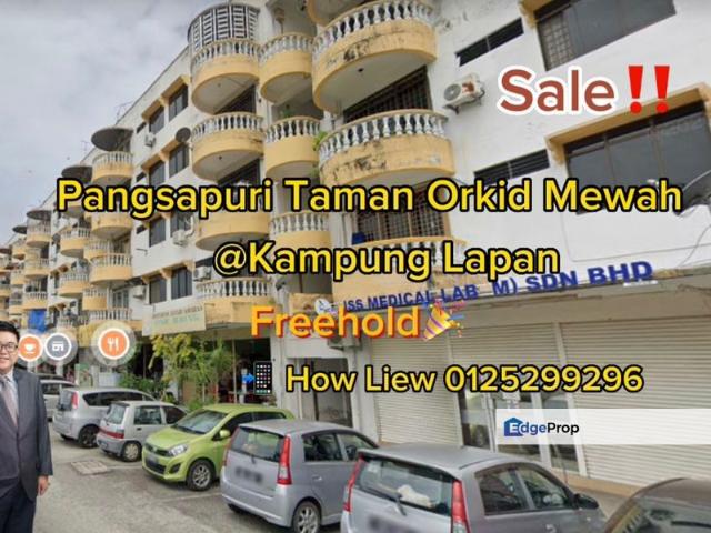 Flat for sale in Malaka