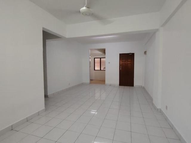 Apartment for sale in Kajang, Langat