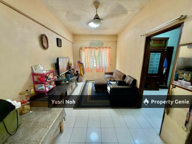 Apartment for sale in Kajang, Langat