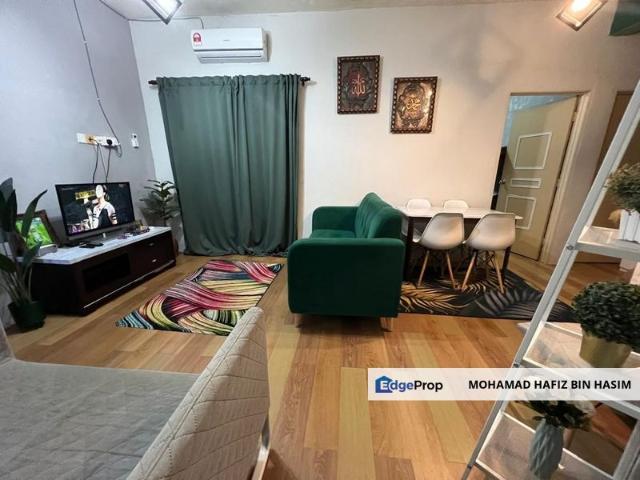 Flat for sale in Wellesley, Penang