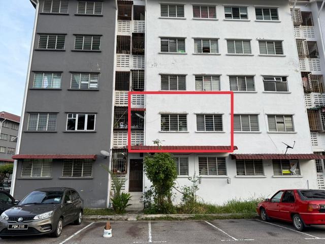Apartment for sale in Malaka