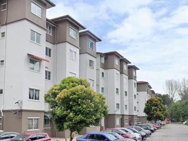 Apartment for sale in Malaka