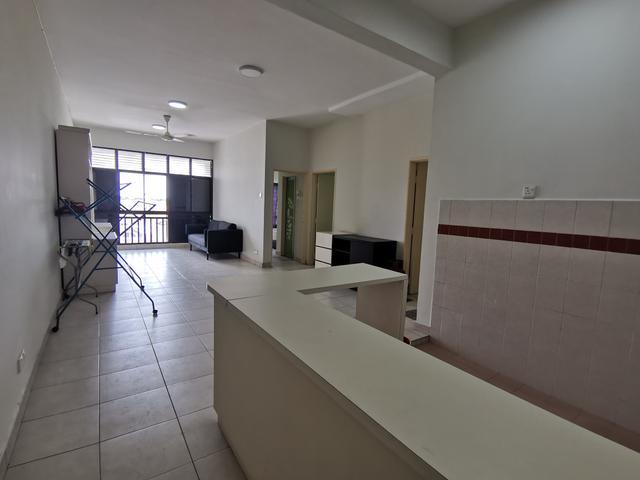 Condominium for rent in Seksyen 31, Shah Alam