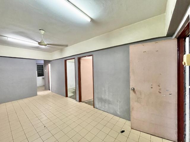 Apartment for rent in Kajang, Langat