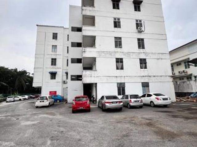 Flat for sale in Wellesley, Penang