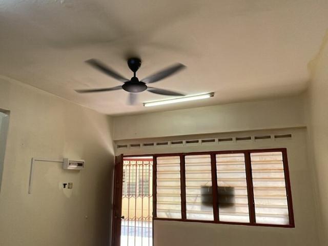 Apartment for rent in Malaka