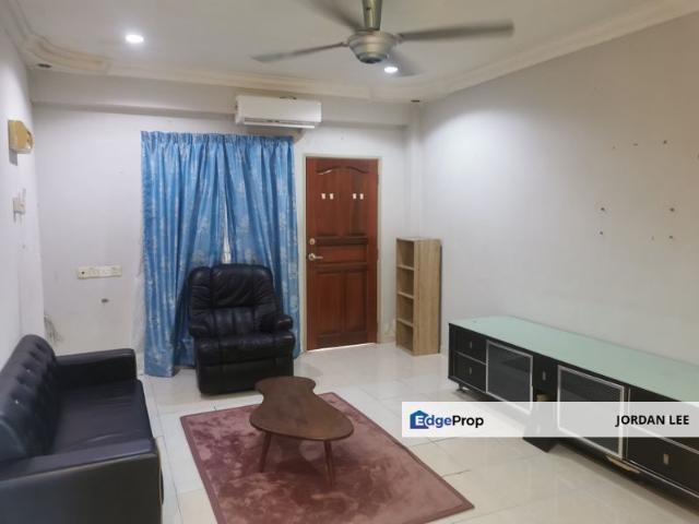 Flat for rent in Malaka