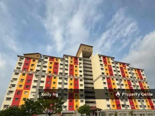 Flat for rent in Seksyen 35, Shah Alam