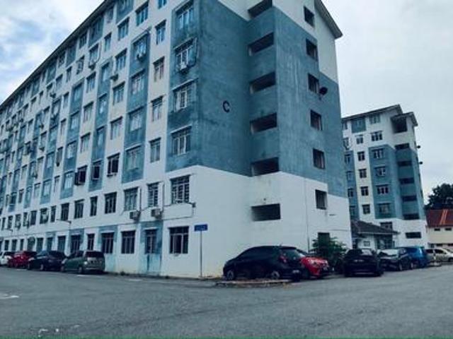 Apartment for sale in Malaka