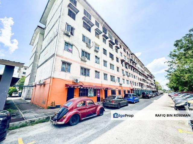 Flat for sale in Petaling, Alam Impian