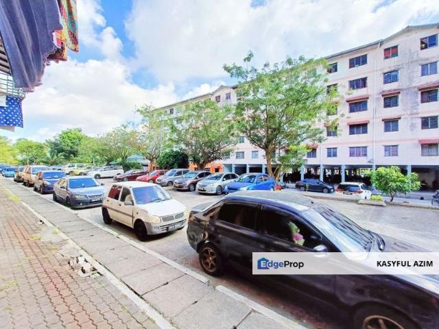 Flat for sale in Petaling, Alam Impian