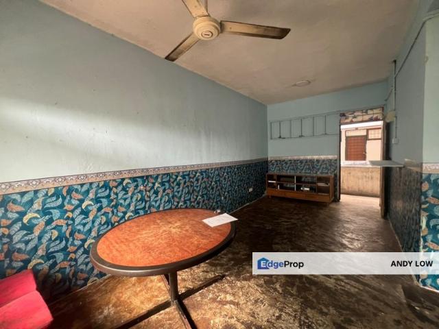 Flat for sale in Alam Impian, Selangor