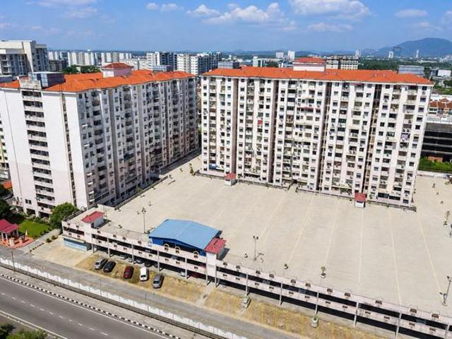 Apartment for sale in Wellesley, Penang