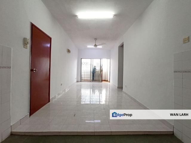 Flat for sale in Kajang, Langat