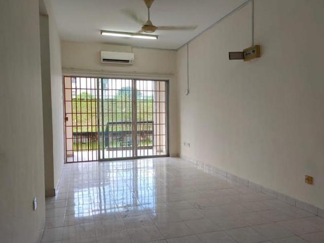 Apartment for sale in Kajang, Langat
