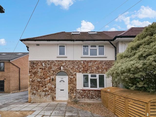 House for rent in London Borough of Ealing, Greenford