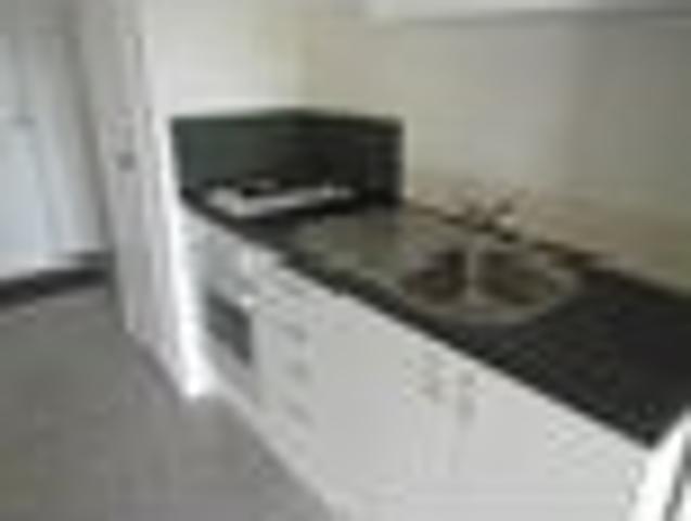 Apartment for rent in Panmure, Oroua County