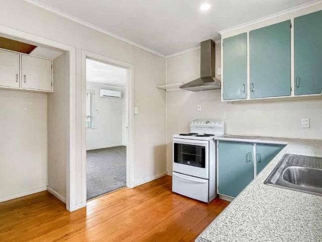 Apartment for rent in Panmure