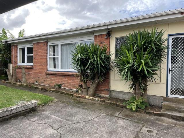 House for rent in Point England, Oroua County