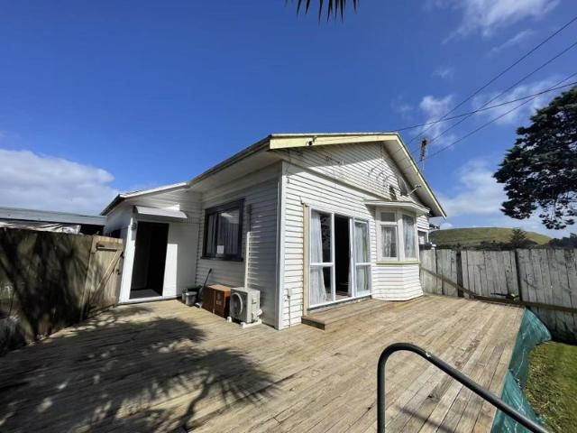 House for rent in Point England
