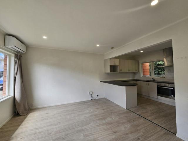 Apartment for rent in Point England