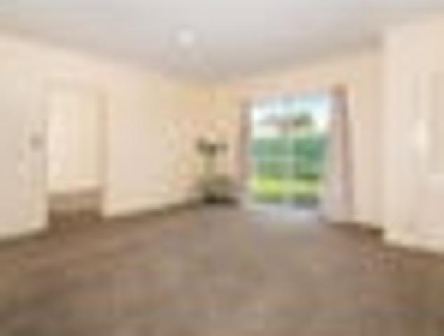 Apartment for rent in Panmure, Maungakiekie-Tāmaki