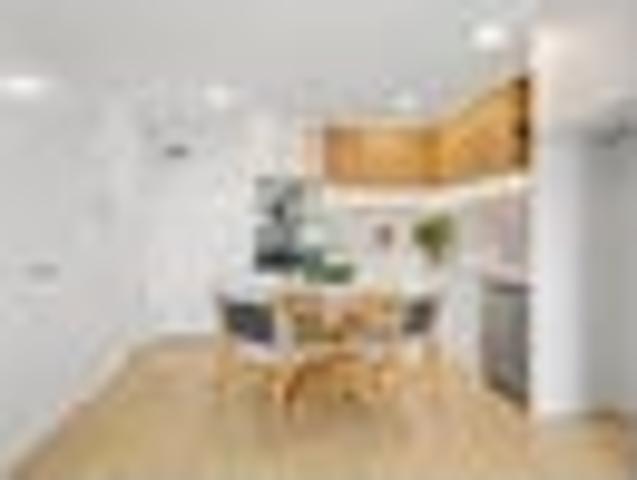 Apartment for rent in Point England