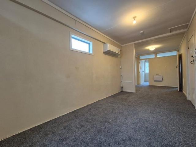 Apartment for rent in Point England