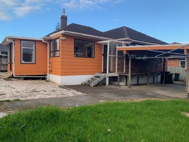 House for rent in Point England