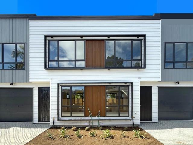 House for rent in Point England