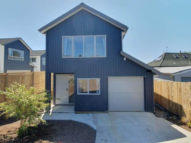 House for rent in Panmure, Oroua County