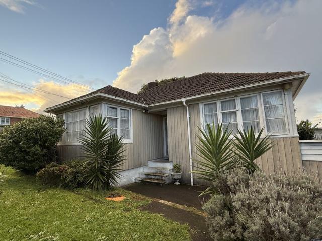 House for rent in Point England