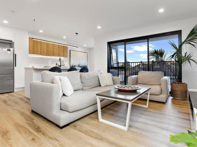 House for rent in Point England