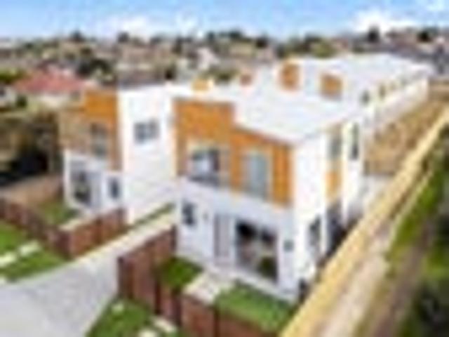 Townhouse for rent in Panmure, Oroua County