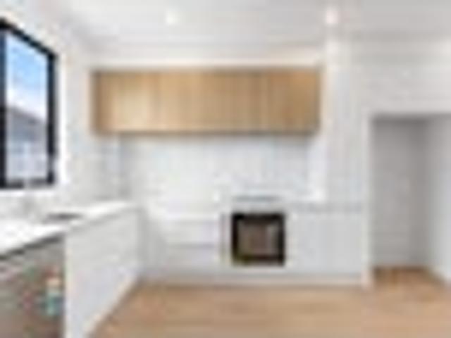 Townhouse for rent in Panmure, Oroua County