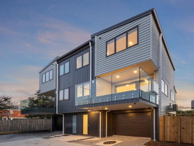 House for rent in Point England