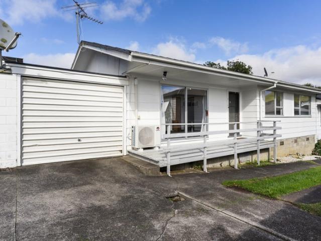 House for rent in Point England