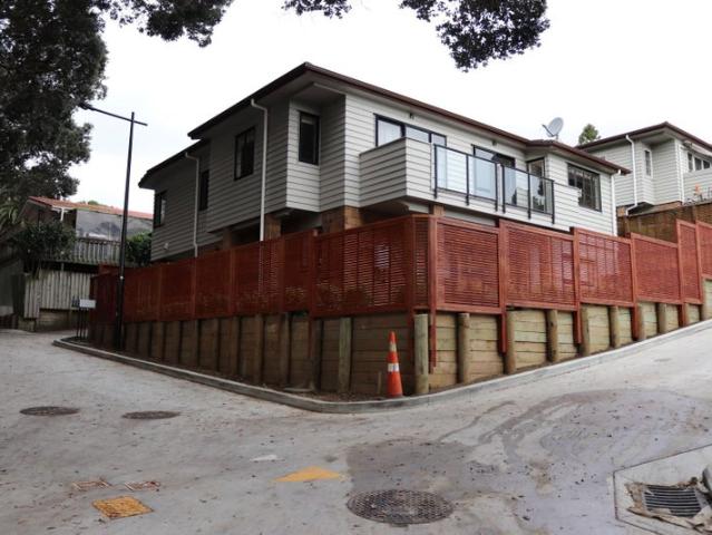House for rent in Point England, Oroua County