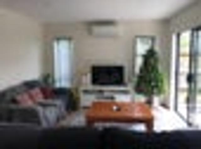 House for rent in Panmure