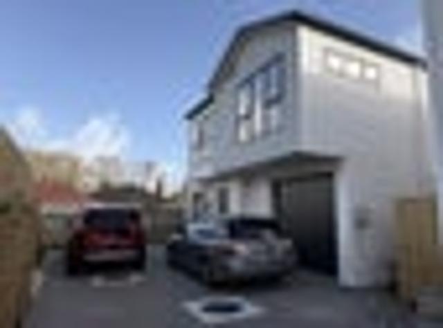 House for rent in Panmure