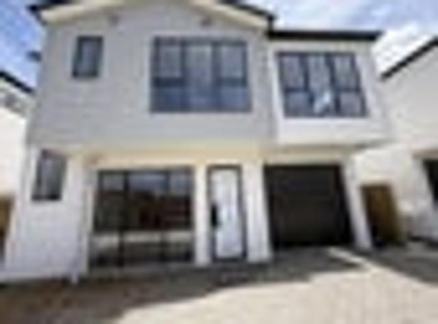 House for rent in Panmure