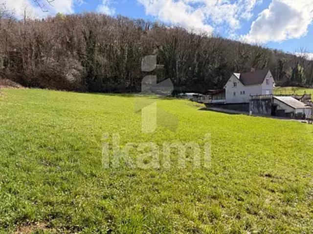 Terrain vente à Lons-le-Saunier, Pannessières